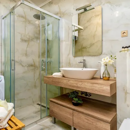 Апартаменты Sea Sparkle 2 Luxury