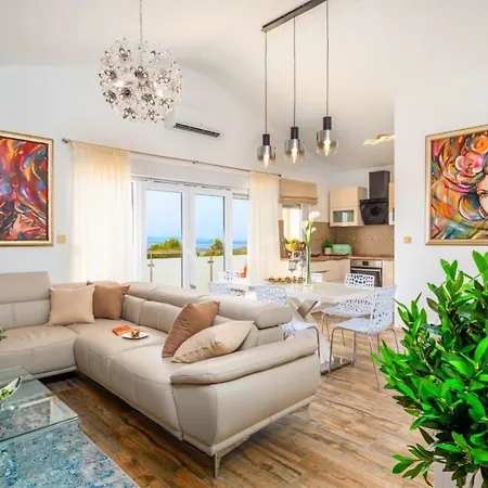 Sea Sparkle 2 Luxury Апартаменты *